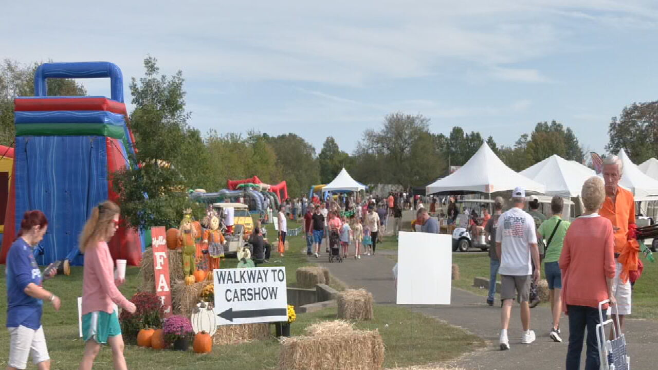 Thousands visit annual Southwest Community Festival in Louisville